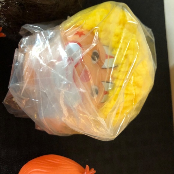 Vintage Lot of  5 Doll heads plastic rubber - Picture 7 of 12